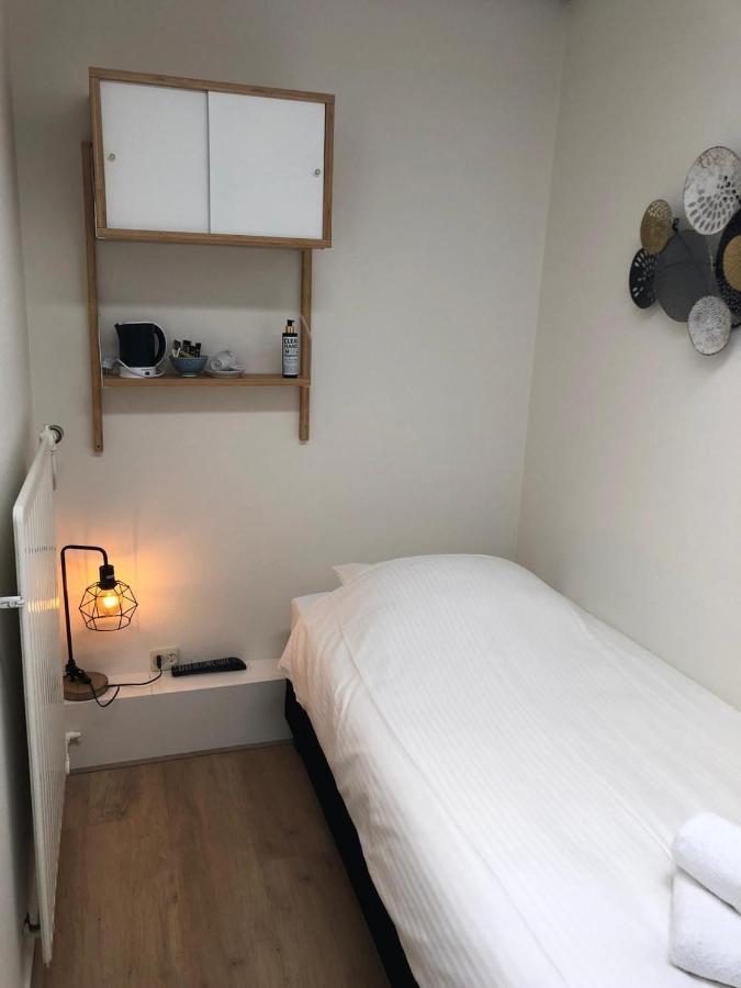 Hotel-Restaurant De Walvisvaarder Hollum  Kültér fotó